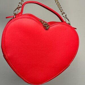 Lola Mae Heart Shape Crossbody Purse